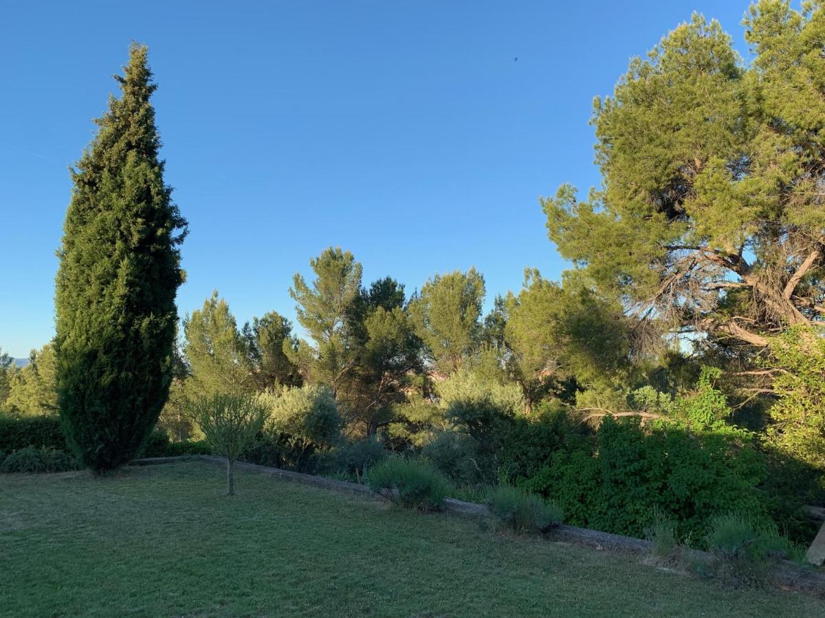 Le Mas Des Pignes -Adults Only Aix-en-Provence Bagian luar foto