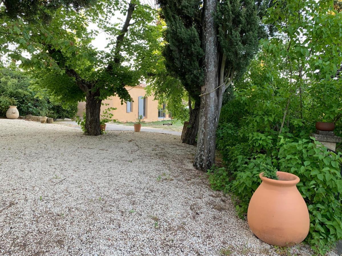 Le Mas Des Pignes -Adults Only Aix-en-Provence Bagian luar foto